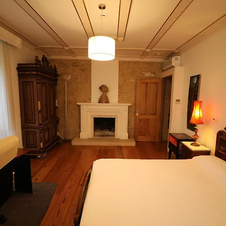 Casa Dos Macieis - Entire Main House, Entire Or Separate Wing Of Main House - Camino Santiago Direct Access & Optional Agritourism *