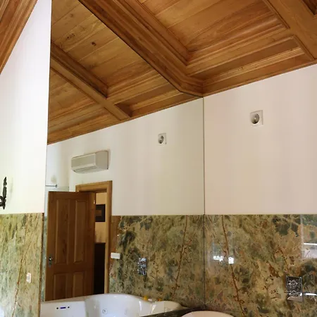 Casa Dos Macieis - Entire Main House, Entire Or Separate Wing Of Main House - Camino Santiago Direct Access & Optional Agritourism 别墅 Facha