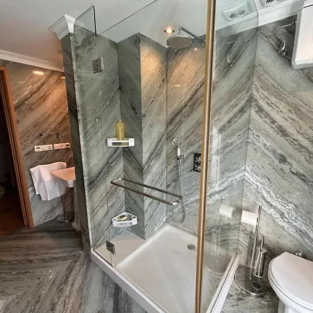 Villa Casa Dos Macieis - Entire Main House, Entire Or Separate Wing Of Main House - Camino Santiago Direct Access & Optional Agritourism *