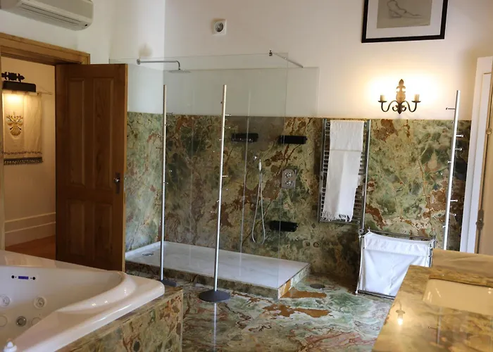 Villa Casa Dos Macieis - Entire Main House, Entire Or Separate Wing Of Main House - Camino Santiago Direct Access & Optional Agritourism Facha