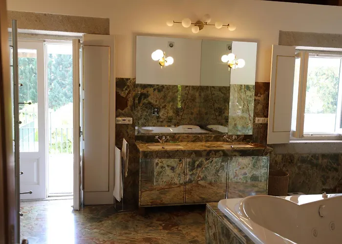 Casa Dos Macieis - Entire Main House, Entire Or Separate Wing Of Main House - Camino Santiago Direct Access & Optional Agritourism Villa Facha