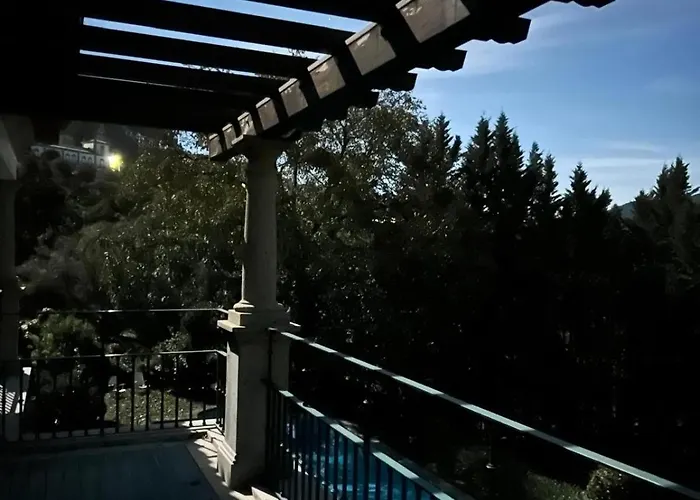 Casa Dos Macieis - Entire Main House, Entire Or Separate Wing Of Main House - Camino Santiago Direct Access & Optional Agritourism Villa Facha