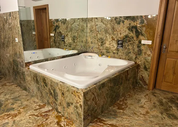 Villa Casa Dos Macieis - Entire Main House, Entire Or Separate Wing Of Main House - Camino Santiago Direct Access & Optional Agritourism