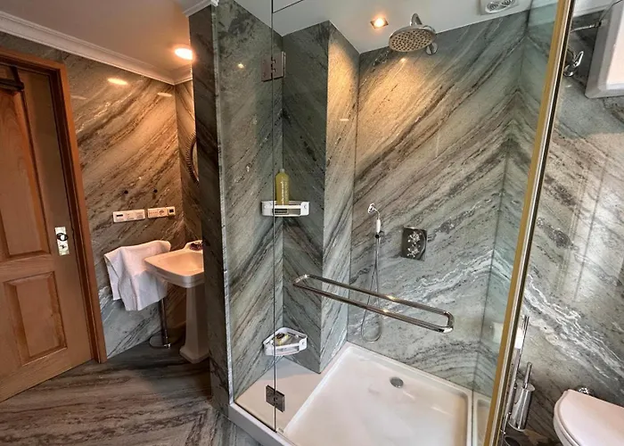 Casa Dos Macieis - Entire Main House, Entire Or Separate Wing Of Main House - Camino Santiago Direct Access & Optional Agritourism Villa Facha